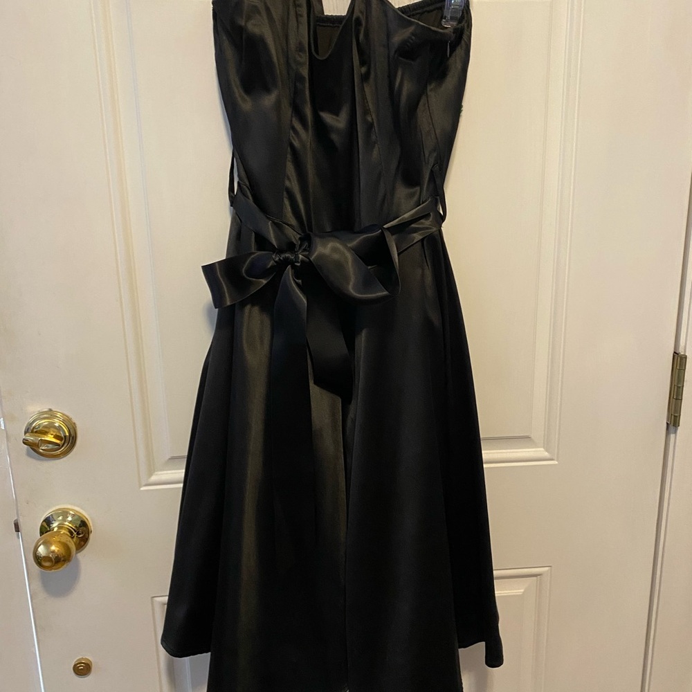 Vintage Black Satin Halter Dress w. Tie Sash, Hearts and Roses, EUC new-to-you!